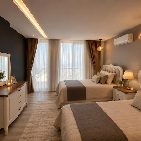 Vila Muestakil Tepe Alanya